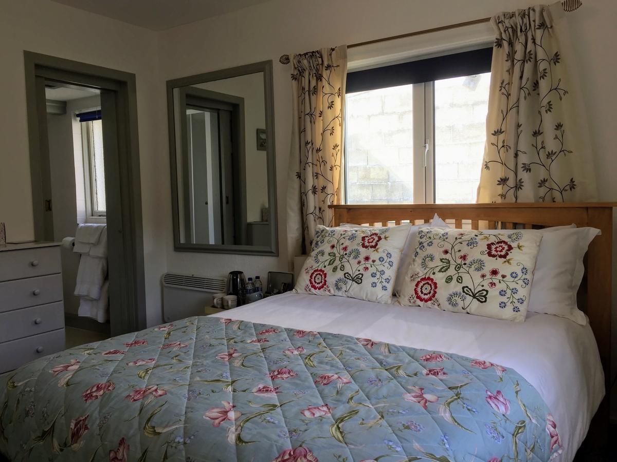 The Cottles B&B/Holiday Apartments 폴페로 외부 사진