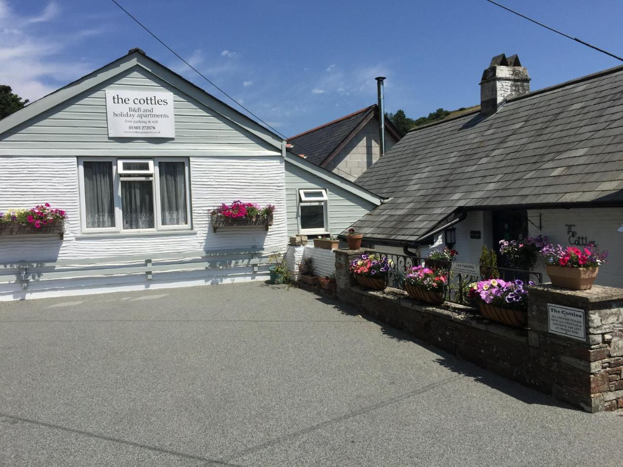 The Cottles B&B/Holiday Apartments 폴페로 외부 사진